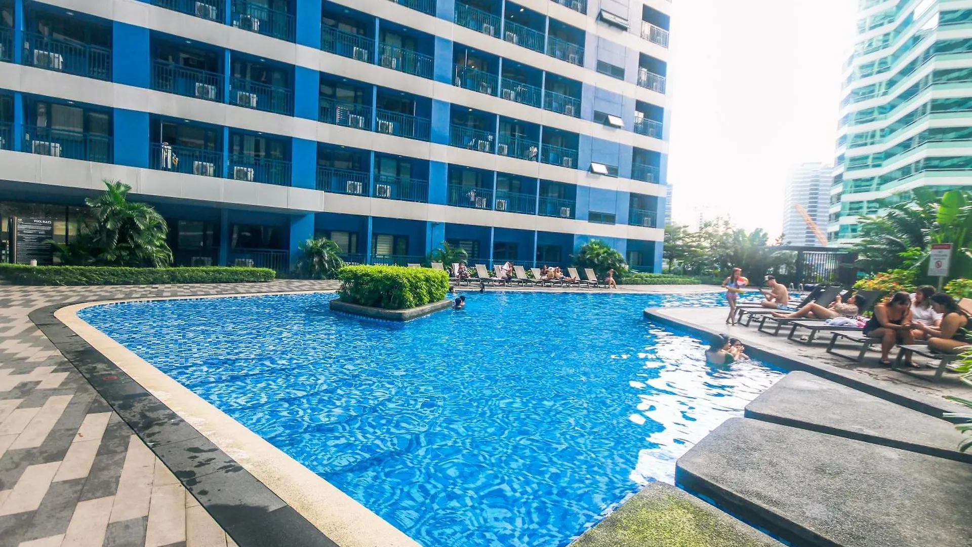 Eccentric Escape Stylish Makati Urban Swim Gym 4034 Apartment Manila