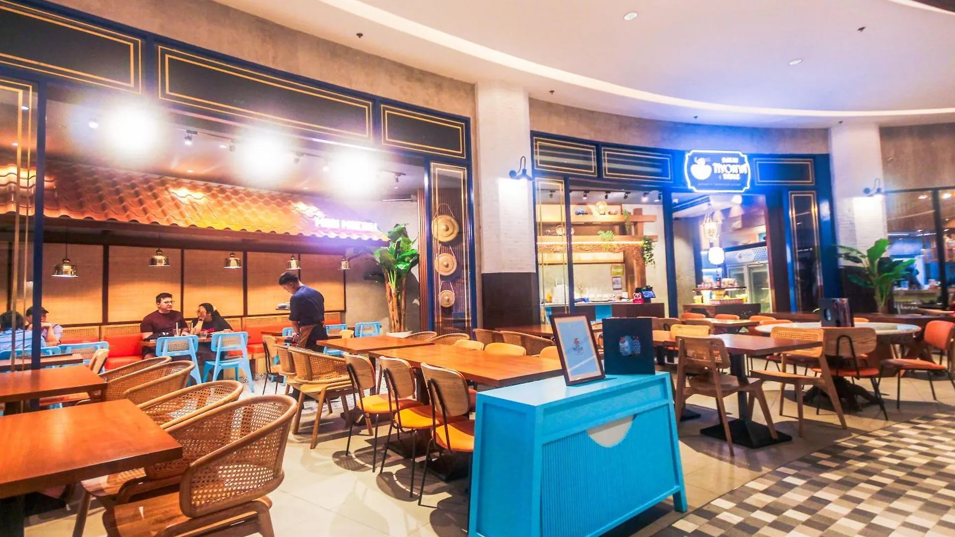 Eccentric Escape Stylish Makati Urban Swim Gym 4034 Lejlighed Manila Filippinerne
