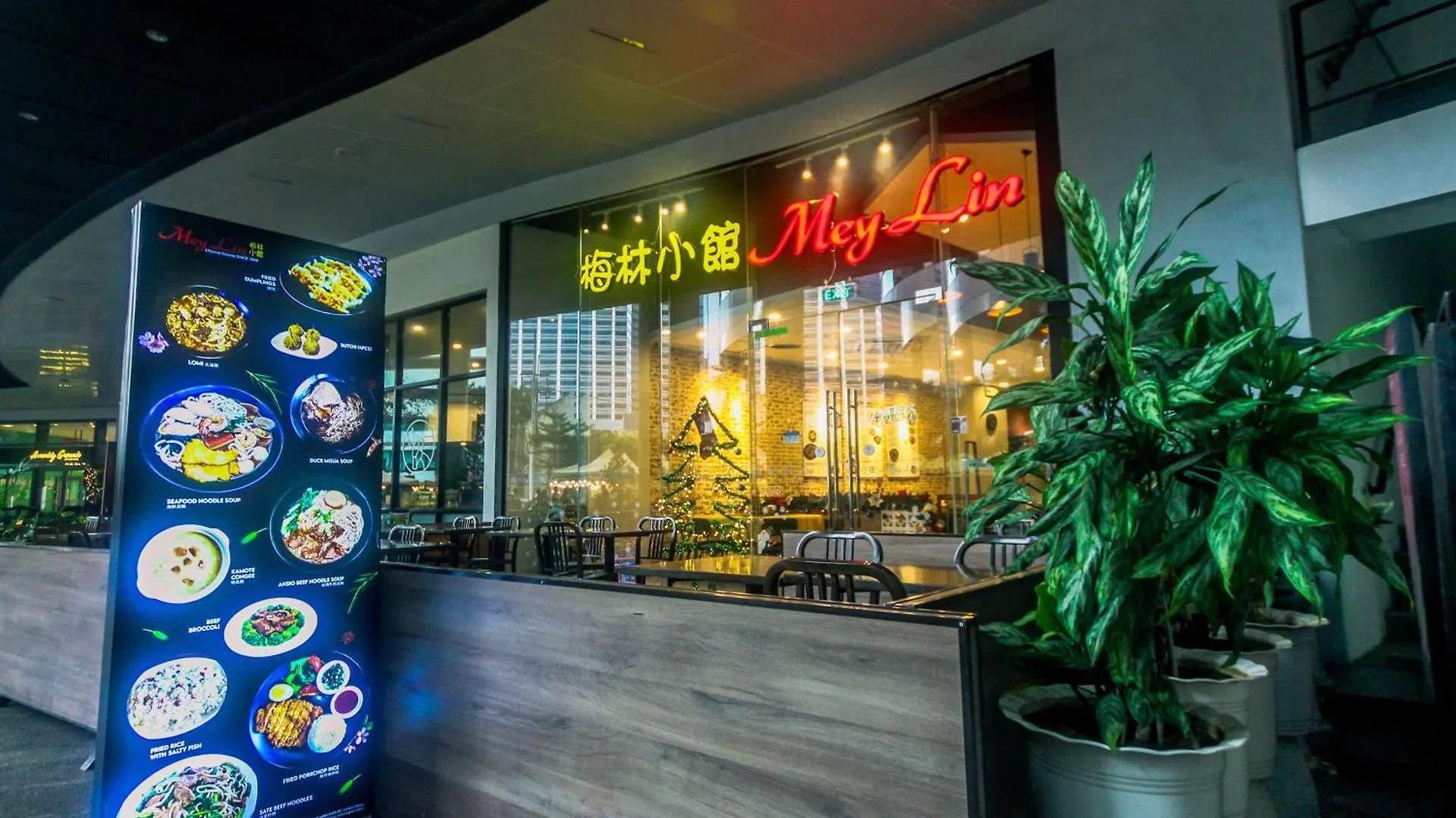 Eccentric Escape Stylish Makati Urban Swim Gym 4034 Lejlighed Manila